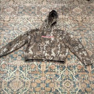 Hollister Camo Boxy Fit Hoodie size small